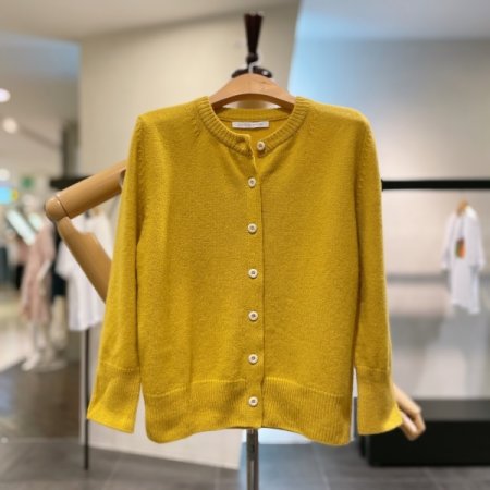 단추 포인트 가디건