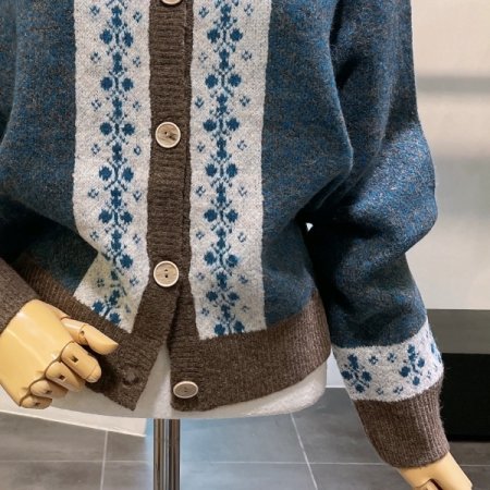 보카시 배색 가디건