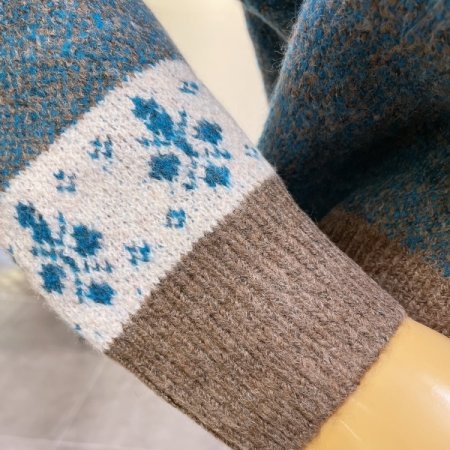 보카시 배색 가디건