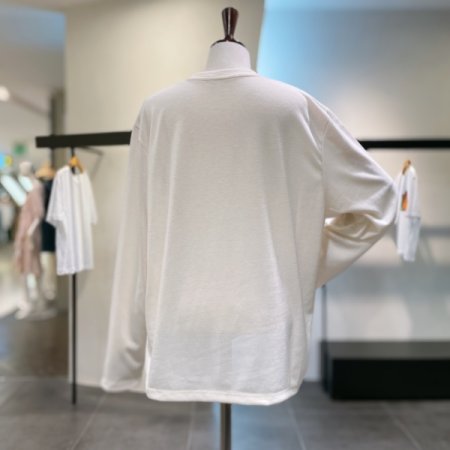 베어 프린트 긴팔 티셔츠