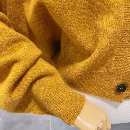 홀가 브이 가디건