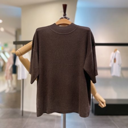 울 터치 반목 니트