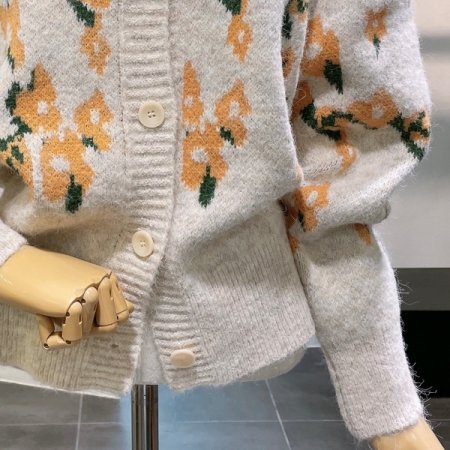 플라워 자수 가디건