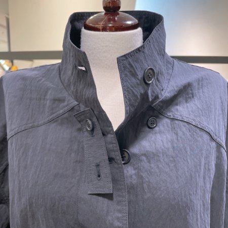 하프 버튼 점퍼