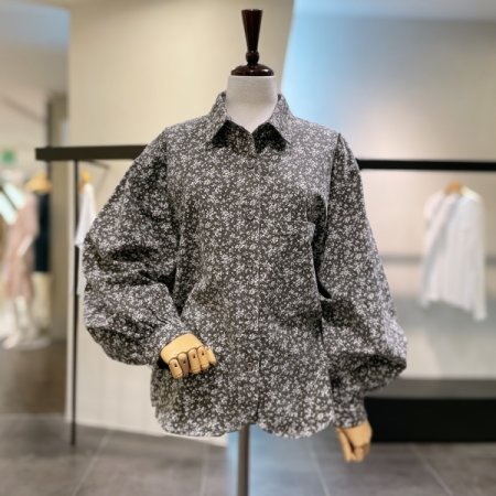 플라워 볼륨 셔츠