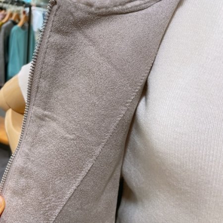 지퍼 포인트 조끼