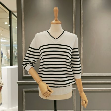 스트라이프 브이넥 니트
