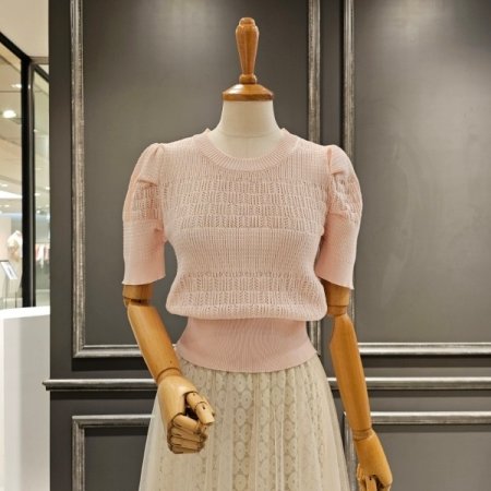 퍼프소매 페블럼 니트