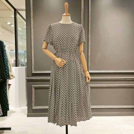 허리 스트링 패턴 원피스