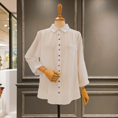 카라넥 루즈핏 지지미 블라우스