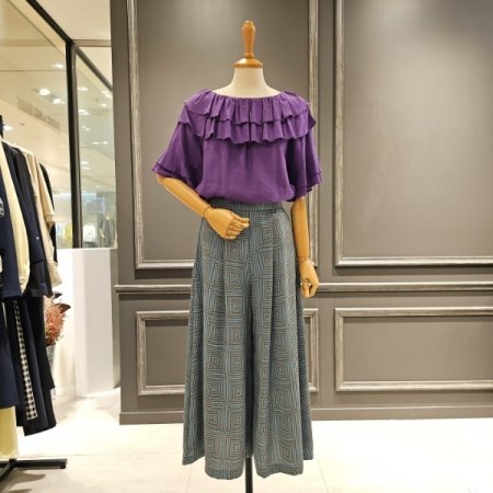 오프숄더 린넨 블라우스