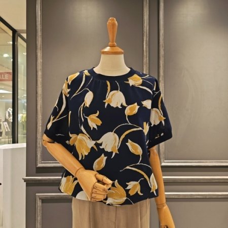 플라워 패턴 루즈핏 블라우스