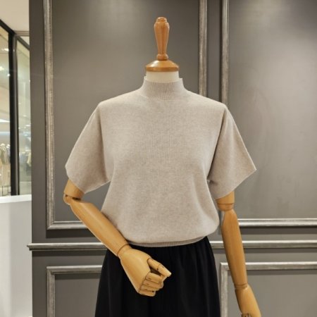 반폴라 이너 니트