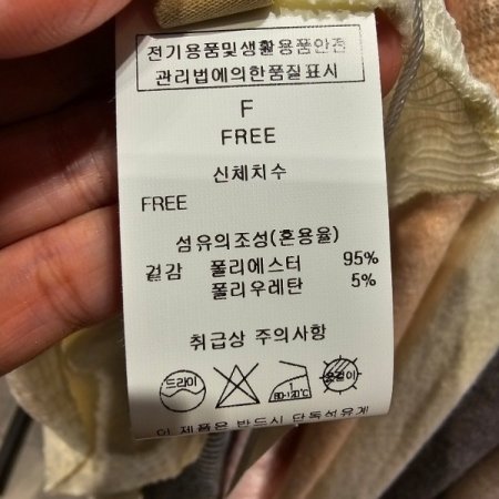 레이스 터들넥 티셔츠
