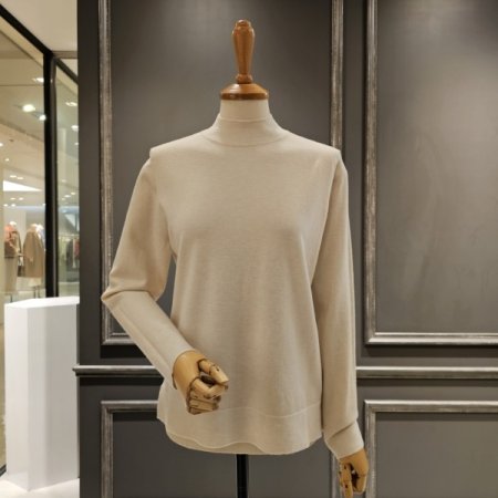 반폴라 옆트임 니트