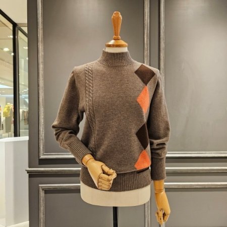 아가일 반폴라 니트