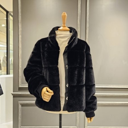 페이크 퍼 점퍼