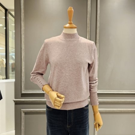 소매 단추장식 반폴라 니트