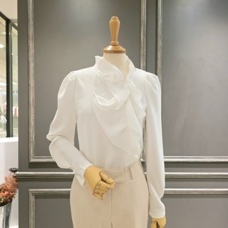 넥프릴 지퍼 블라우스