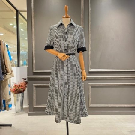 소매롤업 잔체크 원피스