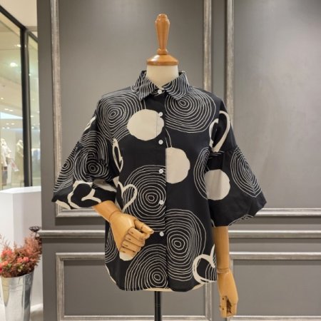 하트 루즈핏 블라우스