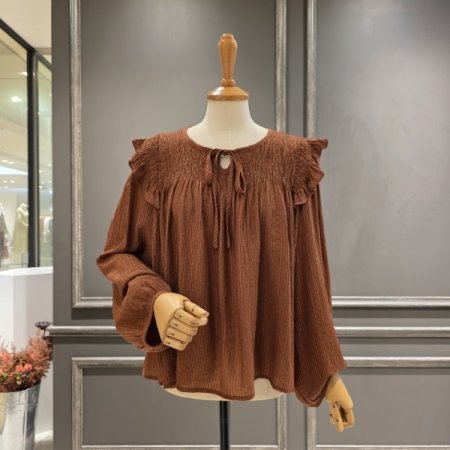 넥 리본 프릴 블라우스