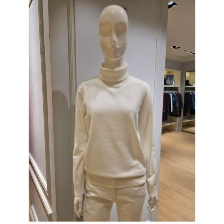 베이직 터틀넥 풀오버 니트