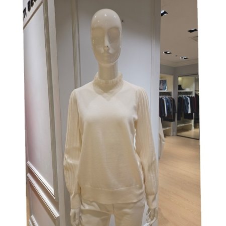 플리츠 슬리브 하이넥 니트