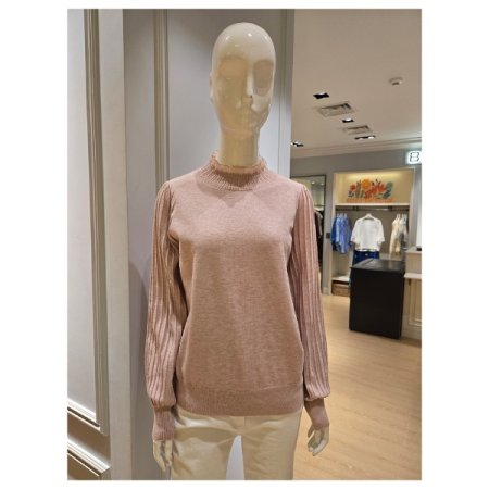 플리츠 슬리브 하이넥 니트