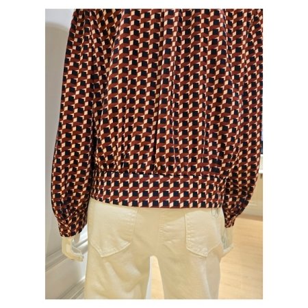 리본 타이 체인패턴 블라우스