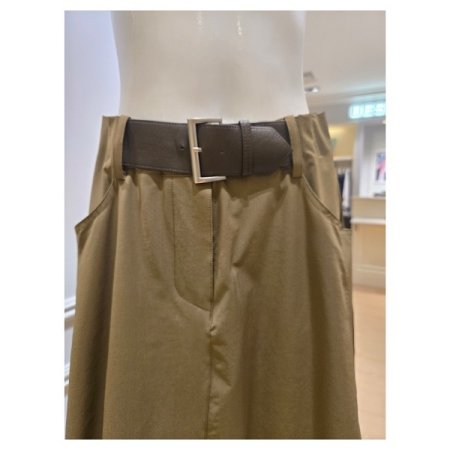 벨트 장식 나일론 스커트