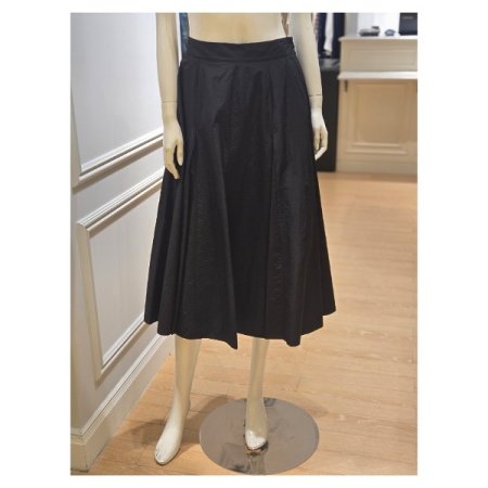 뒷 밴딩 플레어 스커트