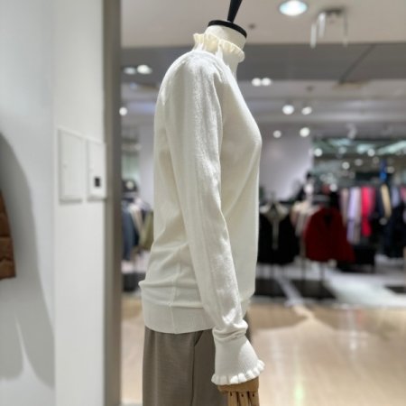 프릴 반목 니트