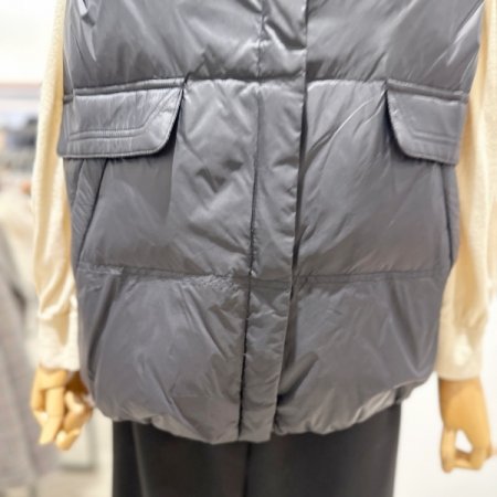 하이넥 패딩 베스트