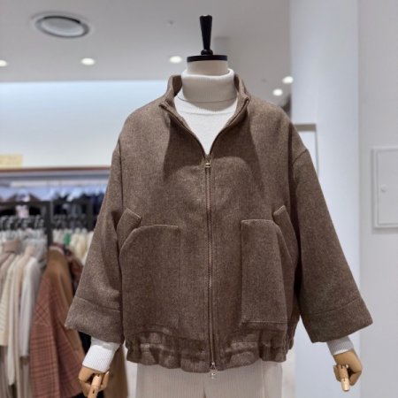 하이넥 밑단 스트링 점퍼