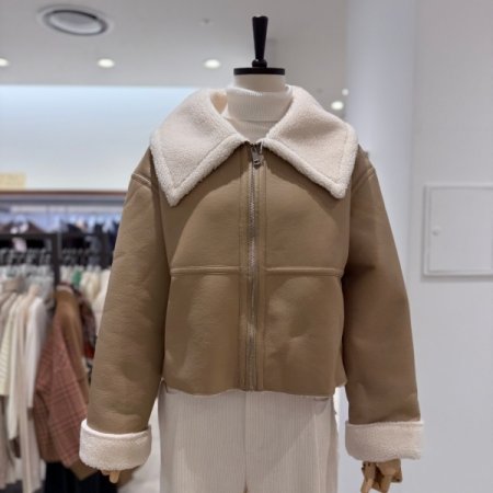 빅카라 무스탕 점퍼