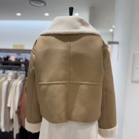 빅카라 무스탕 점퍼