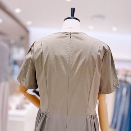 사선배색 원피스