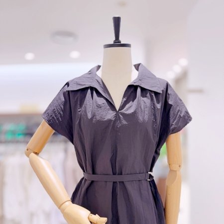 오픈 카라 원피스