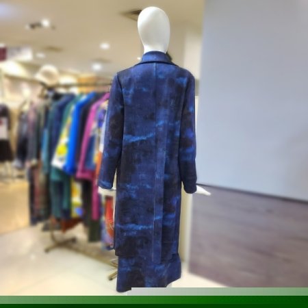 오로라트렌치코트