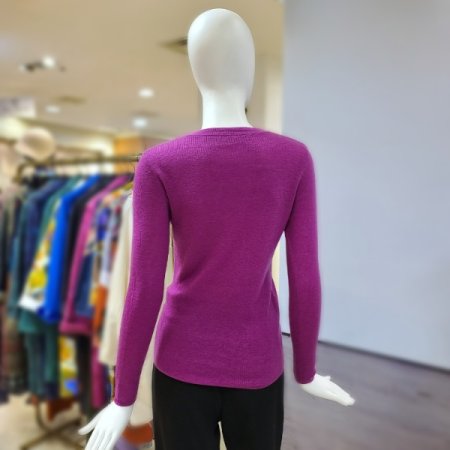 라운드넥심플니트티셔츠