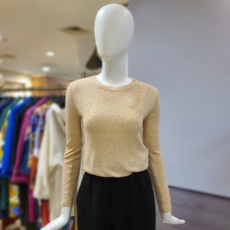 라운드넥심플니트티셔츠