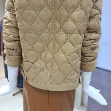 구스다운자켓형점퍼