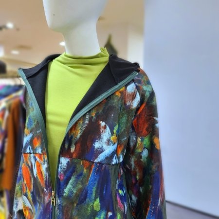 모네본딩크랍점퍼