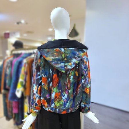 모네본딩크랍점퍼