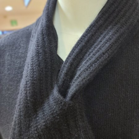 머플러부착니트원피스