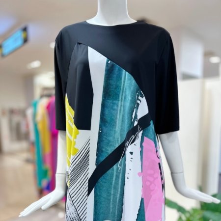 라인 페인팅 언발 드레스