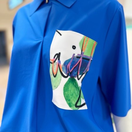 카라 프린팅 블라우스