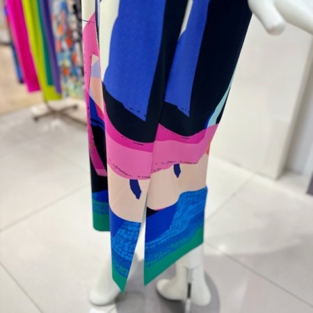 기하학보더 라운드넥 롱 드레스