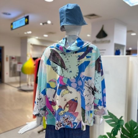 패턴 하이넥 점퍼